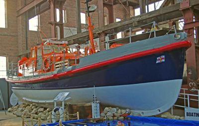 The display of pumps and engines at the Scottish Maritime Museum.